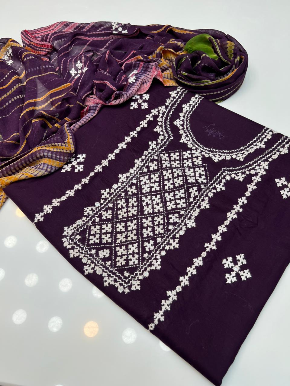 3pcs lawn Dress - Handmade Banarsi Dress